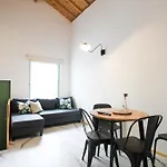 Macario Cosy Loft Apartment